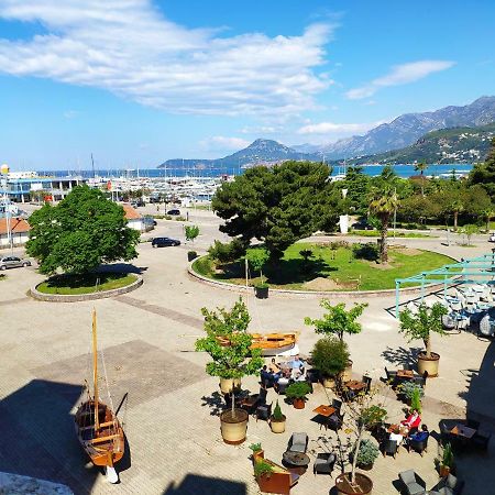 Apartman La Siesta Bar Dış mekan fotoğraf