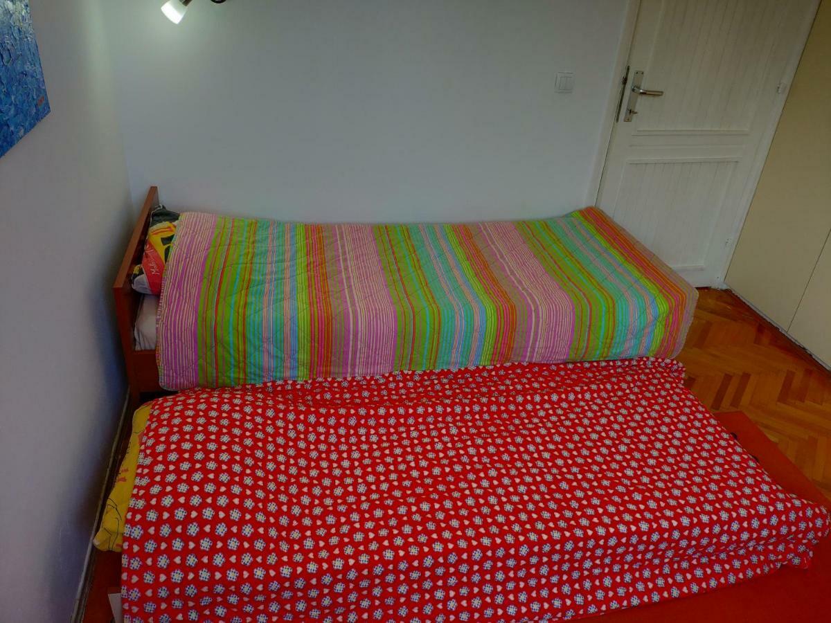 Apartman La Siesta Bar Dış mekan fotoğraf