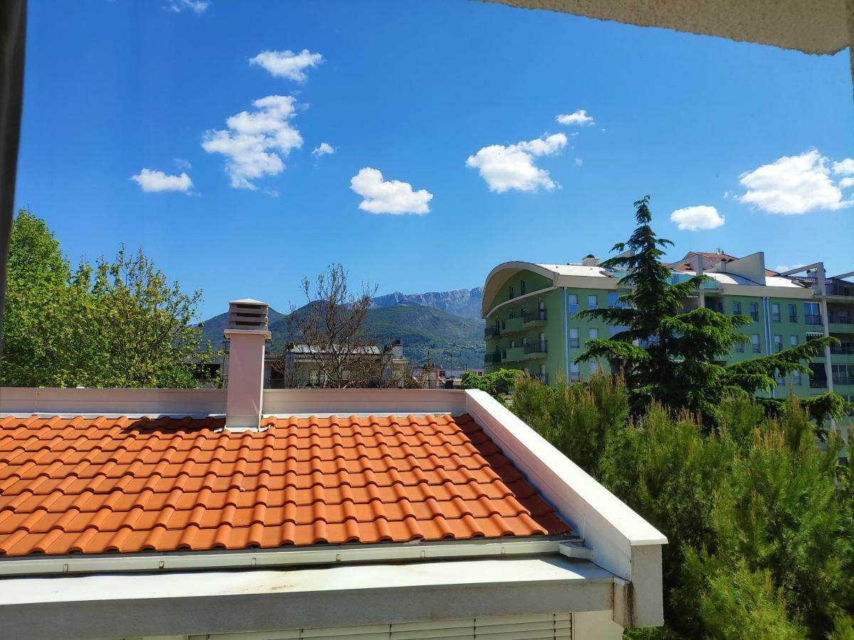 Apartman La Siesta Bar Dış mekan fotoğraf