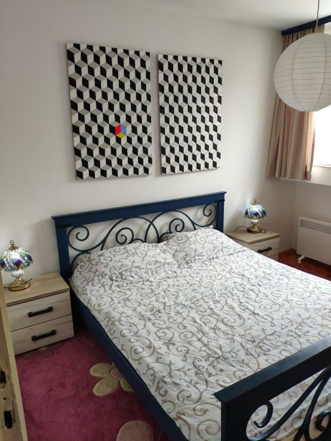 Apartman La Siesta Bar Dış mekan fotoğraf